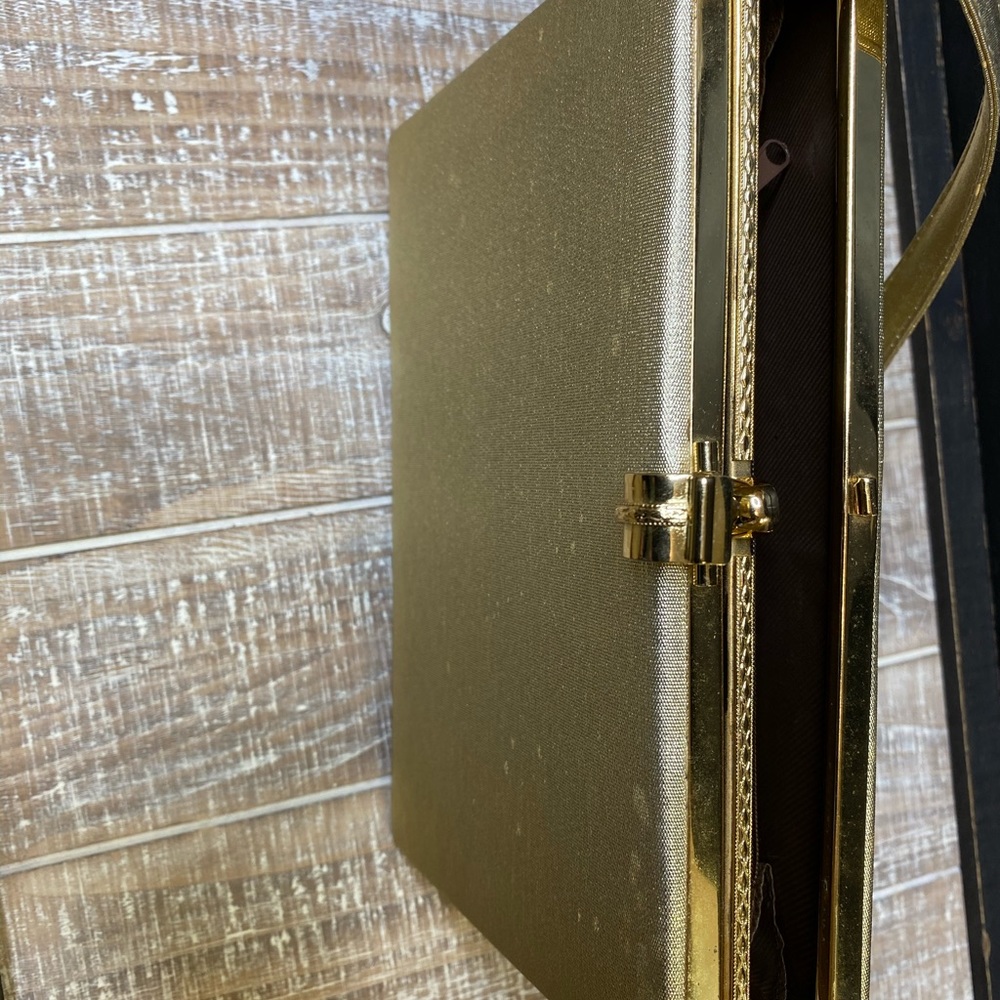 Midcentury Gold Shoulder Purse - Picture 5 of 8